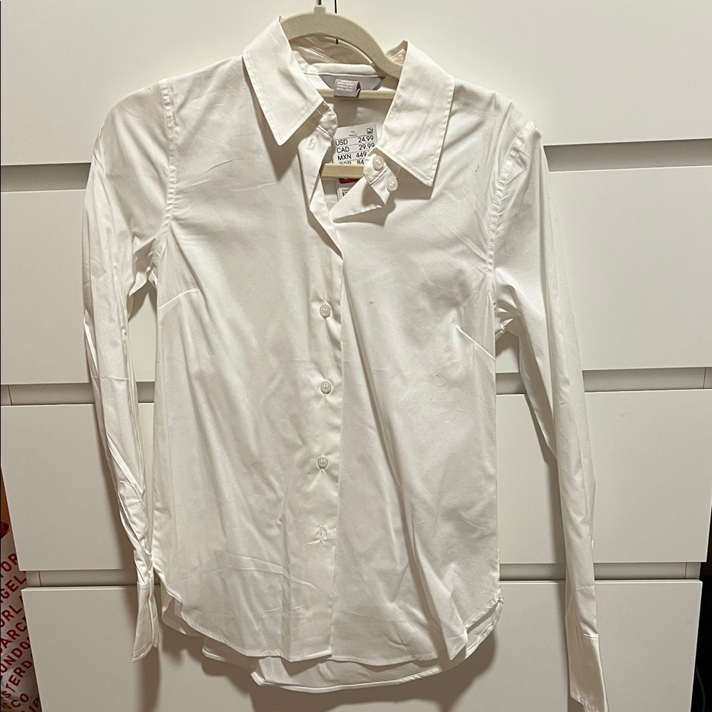 H&M White Button Down Shirt for Women